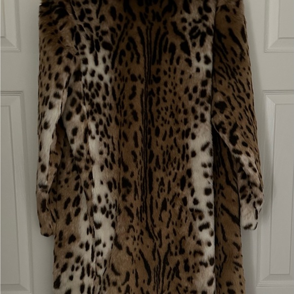 Leopard Print Faux Fur Coat - Picture 5 of 5